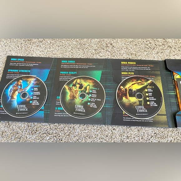 Beachbody Core De Force 3 Disc DVD Set + MMA Mashup Bonus Disc - Picture 4 of 8